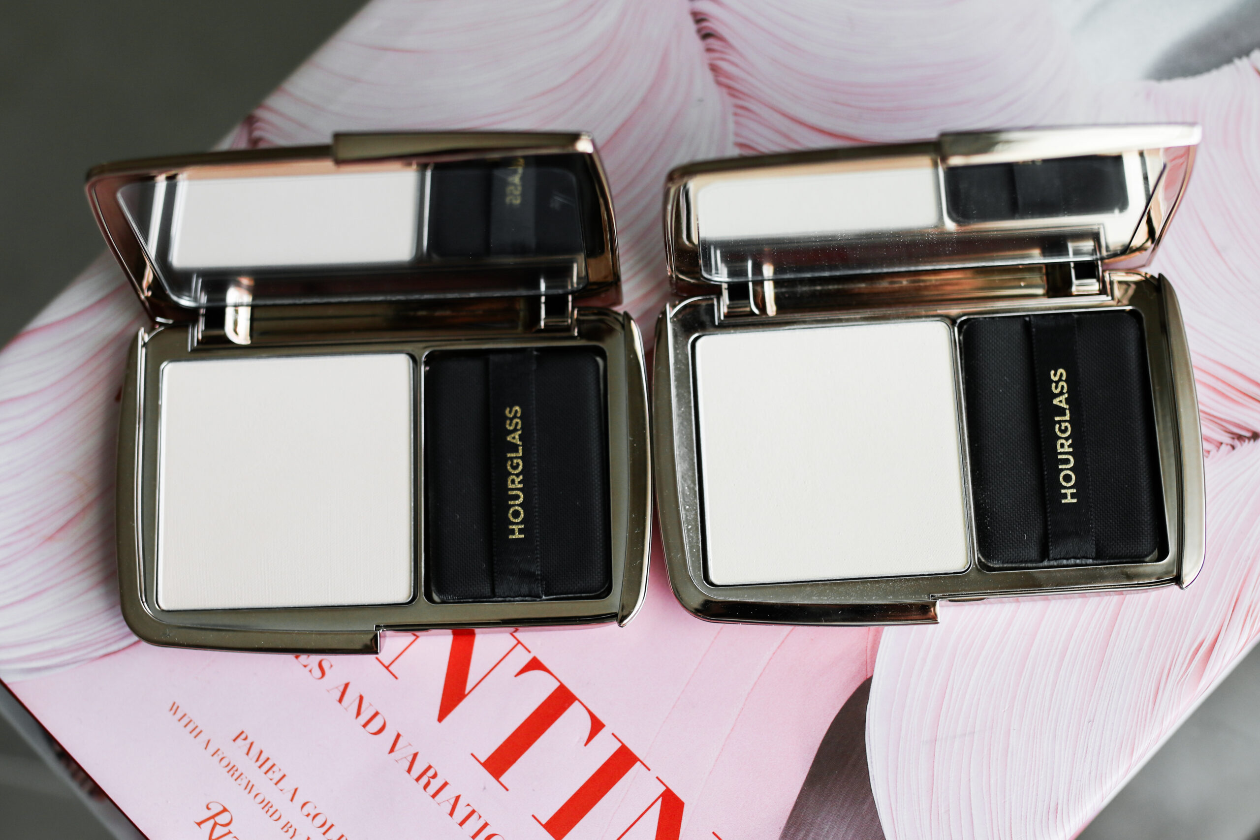 Hourglass Vanish Pressed Powder Review